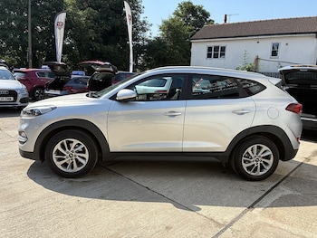 Used Hyundai TUCSON 2017 for sale - 79047013: Photo