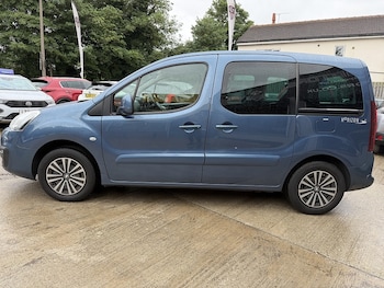 Used Peugeot Partner Tepee 2017 for sale - 79434170: Photo