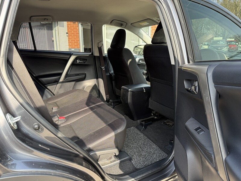 Used Toyota RAV4 for sale - 77765876: Photo 13