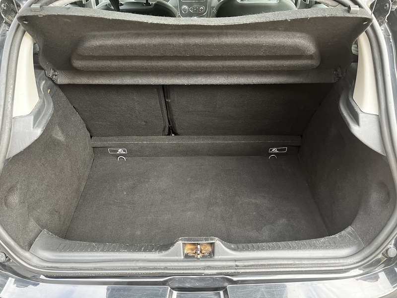 Used Renault Clio 2013 for sale - 76615805: Photo 15