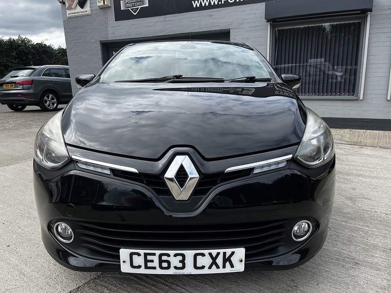 Used Renault Clio 2013 for sale - 76615805: Photo 2