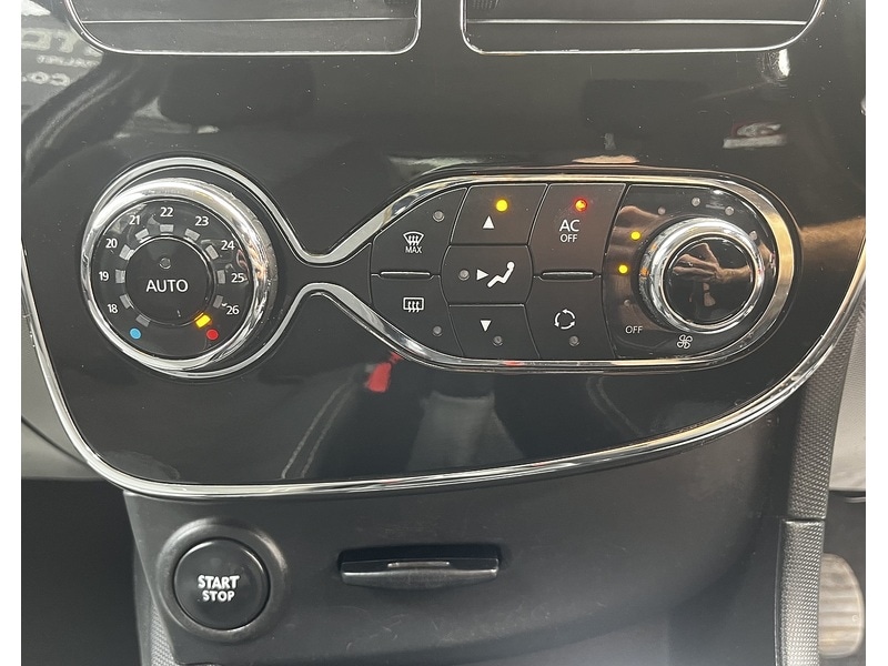 Used Renault Clio 2013 for sale - 76615805: Photo 20