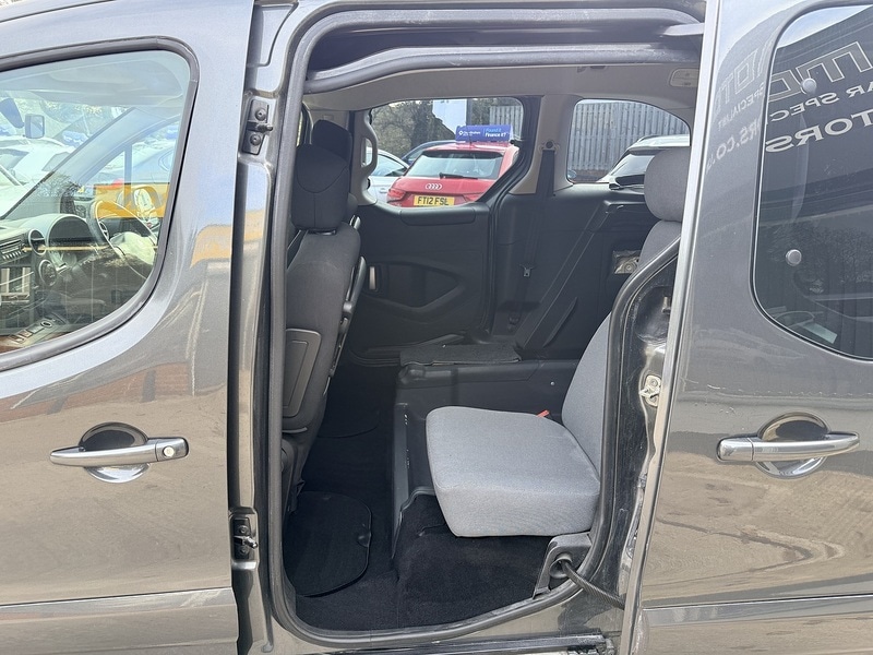 Used Peugeot Partner Tepee 2015 for sale - 76618246: Photo 11