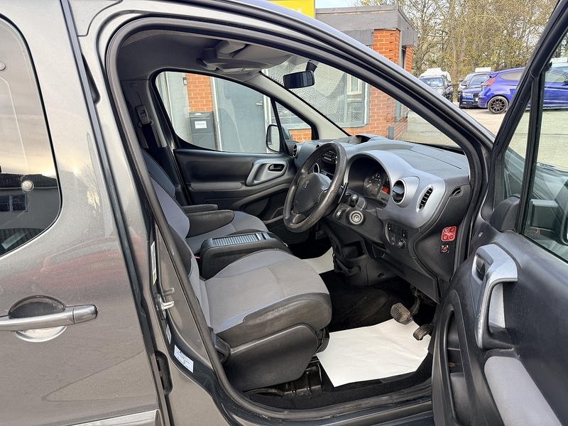 Used Peugeot Partner Tepee 2015 for sale - 76618246: Photo 13