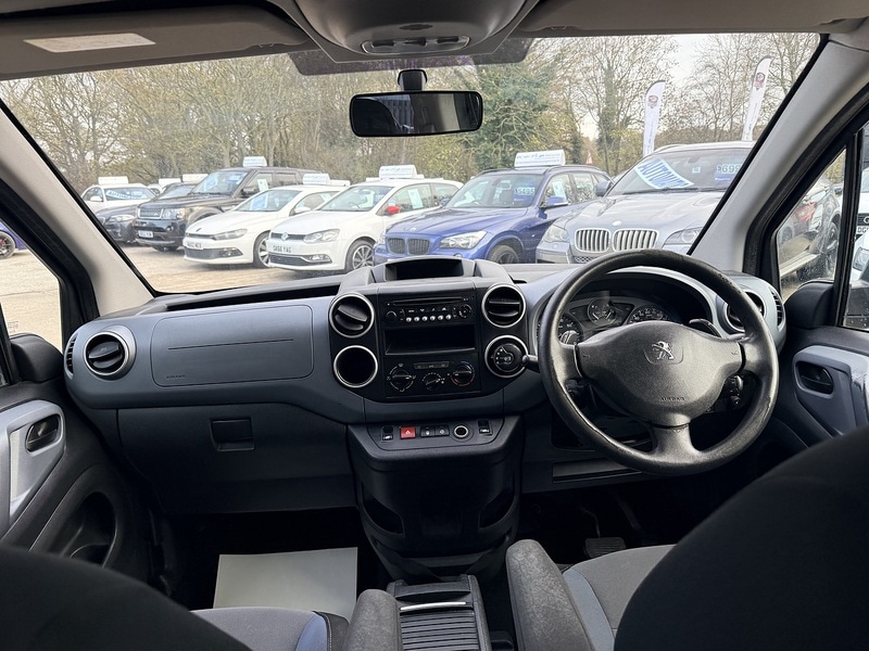 Used Peugeot Partner Tepee 2015 for sale - 76618246: Photo 15