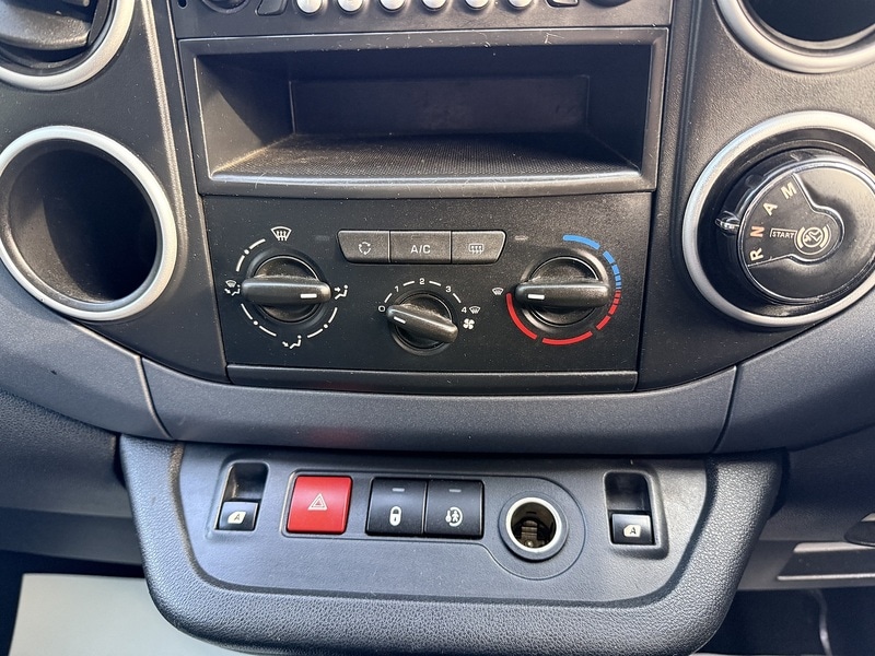 Used Peugeot Partner Tepee 2015 for sale - 76618246: Photo 22