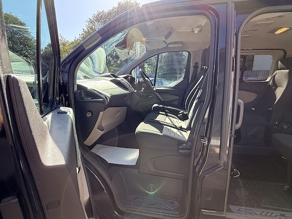 Used Ford Tourneo Custom 2018 for sale - 76045247: Photo 19