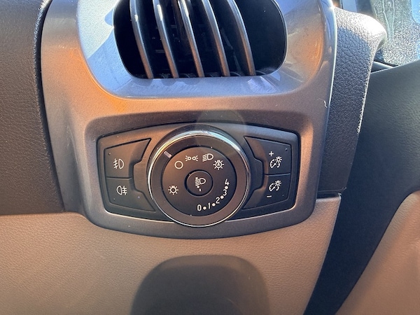 Used Ford Tourneo Custom 2018 for sale - 76045247: Photo 31