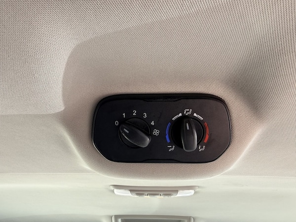 Used Ford Tourneo Custom 2018 for sale - 76045247: Photo 37