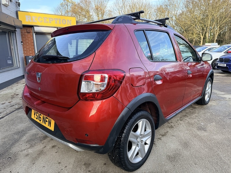 Used Dacia Sandero Stepway 2016 for sale - 76643037: Photo 7