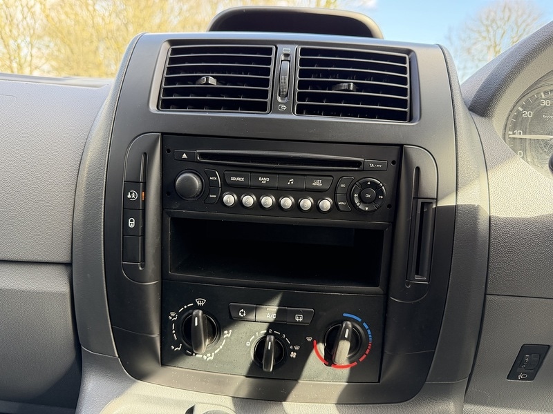 Used Peugeot Expert Tepee 2012 for sale - 78097500: Photo 20