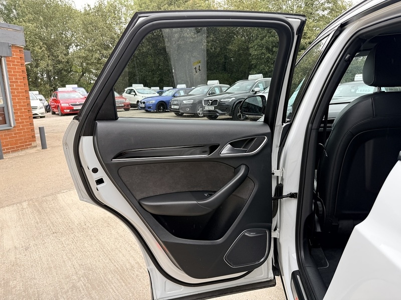 Used Audi Q3 2016 for sale - 76206713: Photo 21