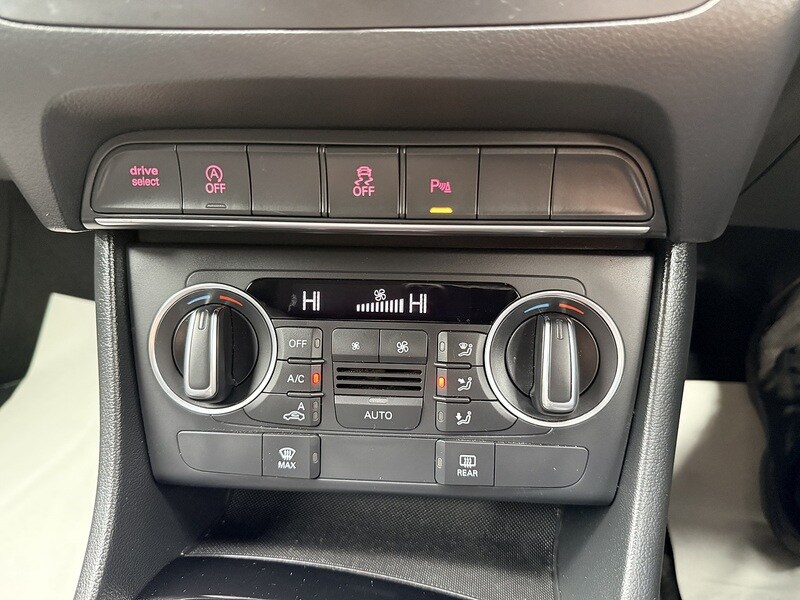 Used Audi Q3 2016 for sale - 76206713: Photo 32