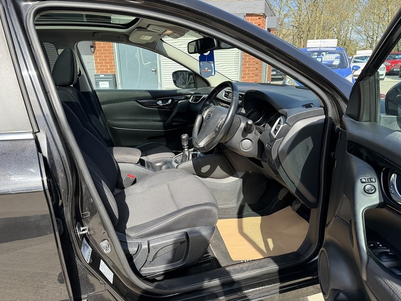 Used Nissan Qashqai 2014 for sale - 78031150: Photo 9