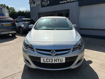 Used Vauxhall Astra 2013 for sale - 79409911: Photo
