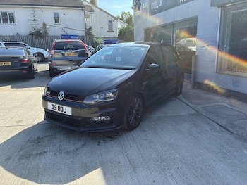 Used Volkswagen Polo 2016 for sale - 79570742: Photo