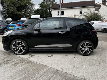 Used DS Automobiles DS 3 2015 for sale - 76615796: Photo