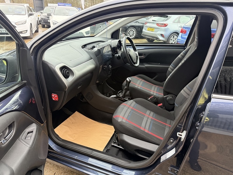 Used Peugeot 108 2014 for sale - 77490688: Photo 13