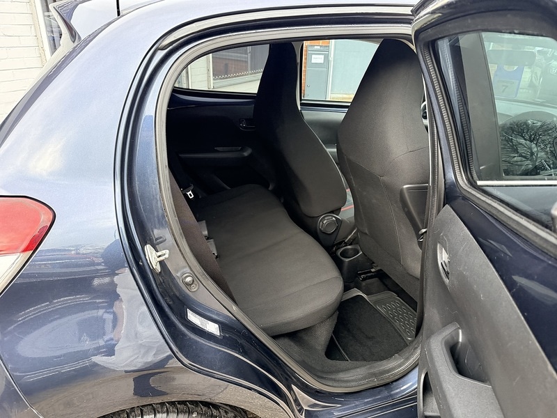 Used Peugeot 108 2014 for sale - 77490688: Photo 9