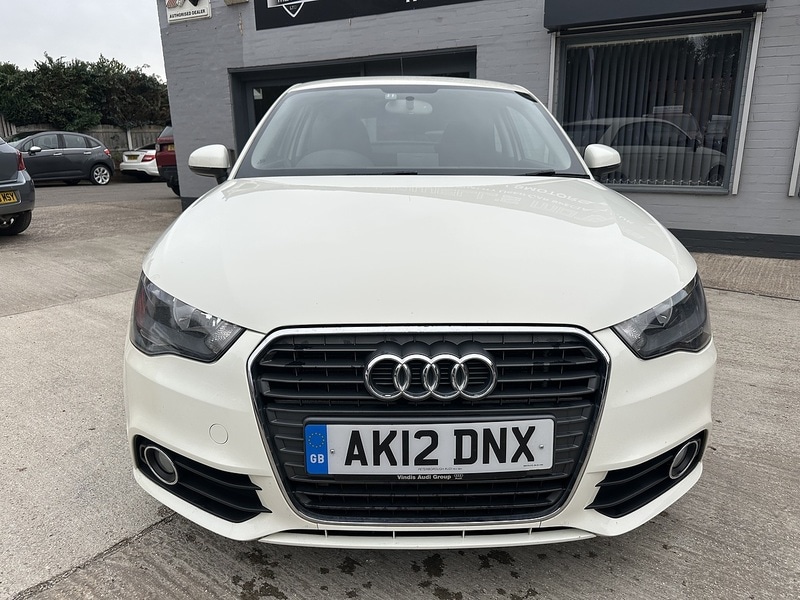Used Audi A1 2012 for sale - 76594855: Photo 2