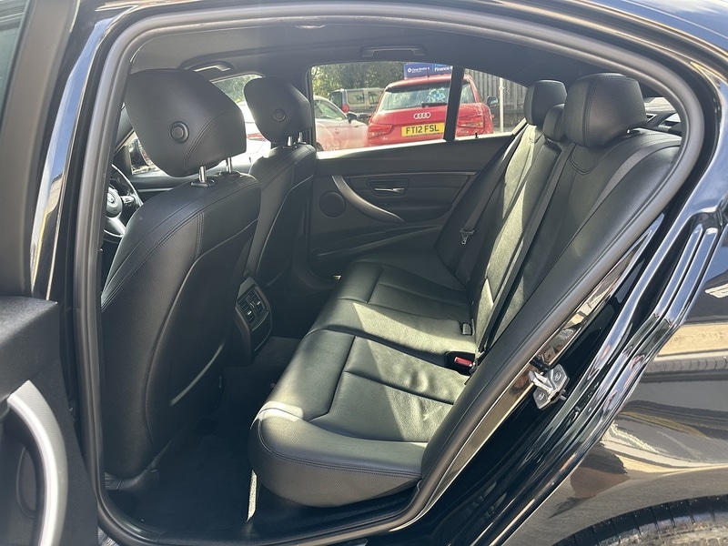 Used BMW 3 Series 2015 for sale - 76615793: Photo 12