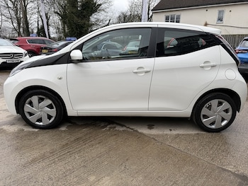 Used Toyota AYGO 2016 for sale - 77677114: Photo