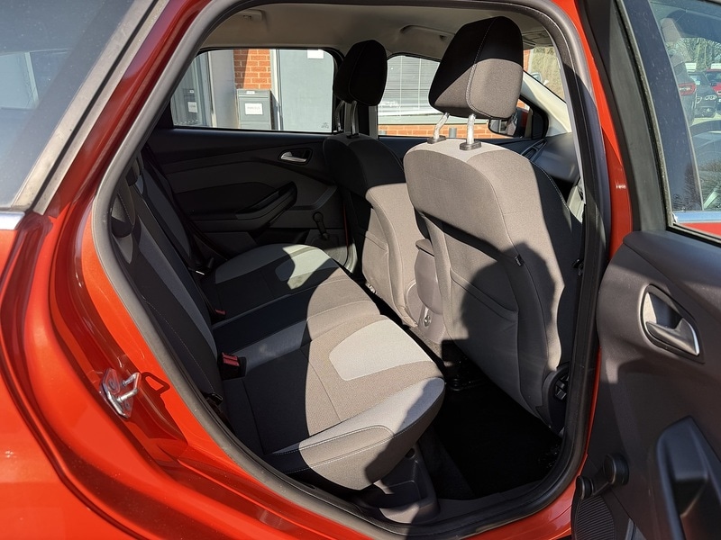 Used Ford Focus 2011 for sale - 77760613: Photo 15