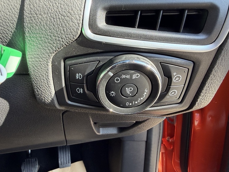 Used Ford Focus 2011 for sale - 77760613: Photo 28