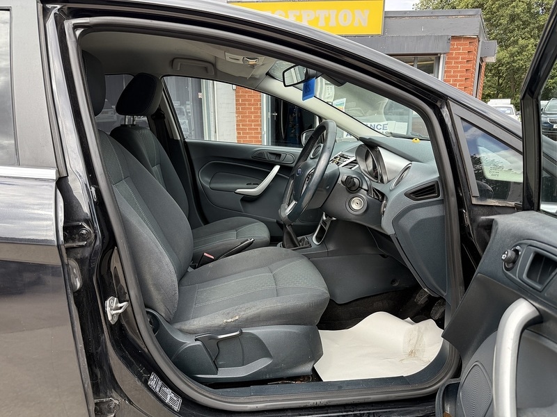 Used Ford Fiesta 2011 for sale - 76594869: Photo 13