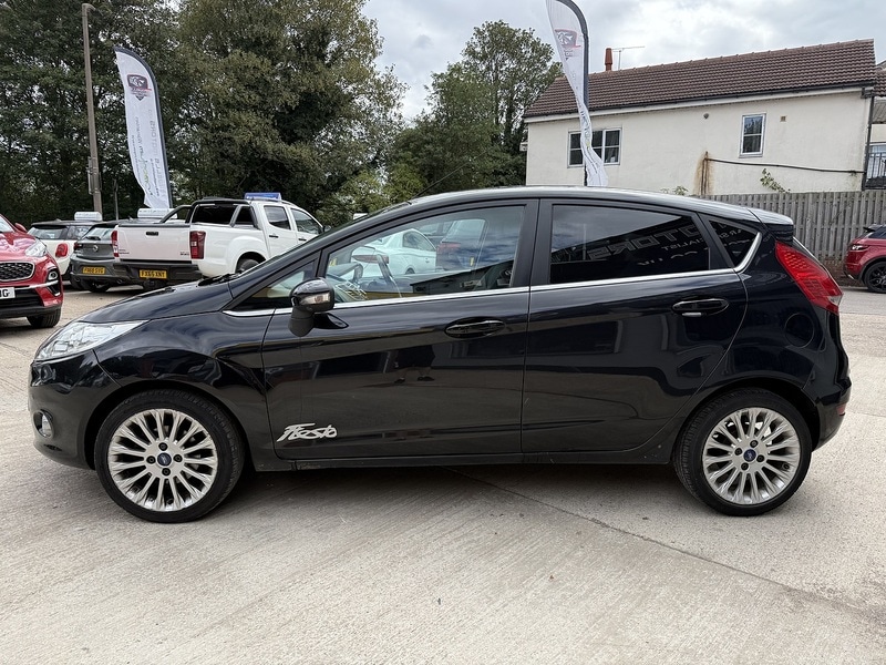 Used Ford Fiesta 2011 for sale - 76594869: Photo 5