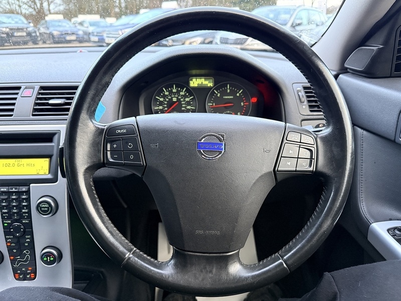 Used Volvo V50 2010 for sale - 77172764: Photo 17