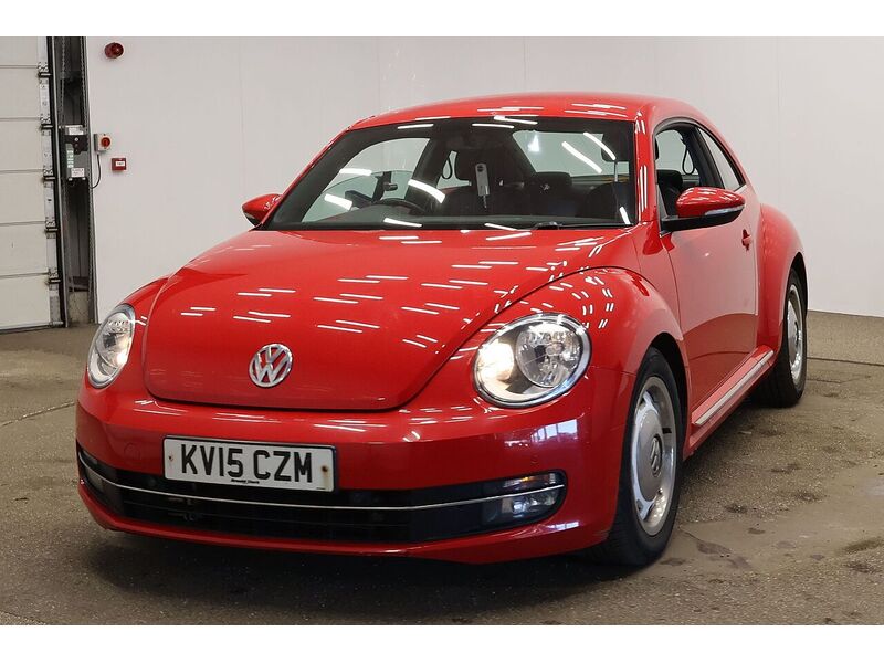 Used Volkswagen Beetle 2015 for sale - 77984878: Photo 2