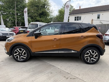Used Renault Captur 2018 for sale - 78525809: Photo