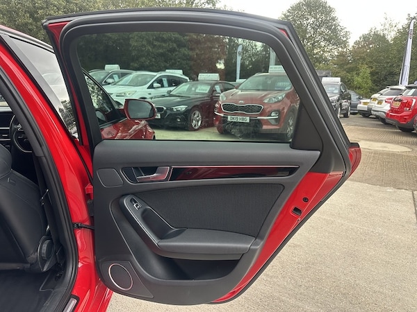 Used Audi A4 2014 for sale - 76193869: Photo 16