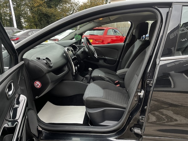 Used Renault Clio 2015 for sale - 76280537: Photo 13