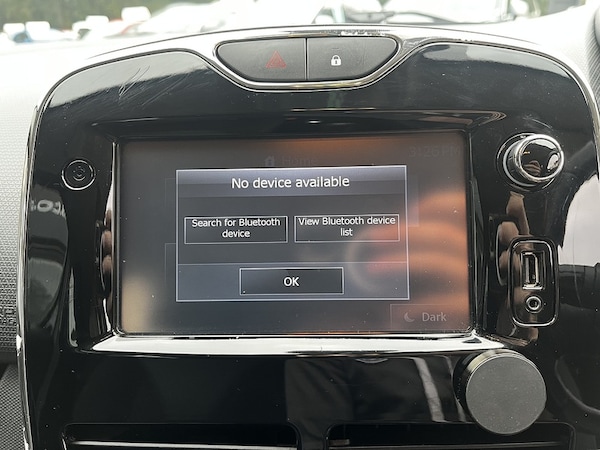 Used Renault Clio 2015 for sale - 76280537: Photo 22