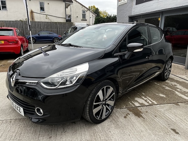 Used Renault Clio 2015 for sale - 76280537: Photo 3