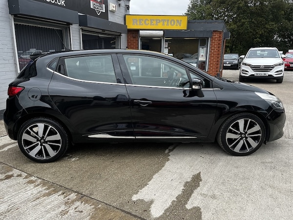 Used Renault Clio 2015 for sale - 76280537: Photo 8