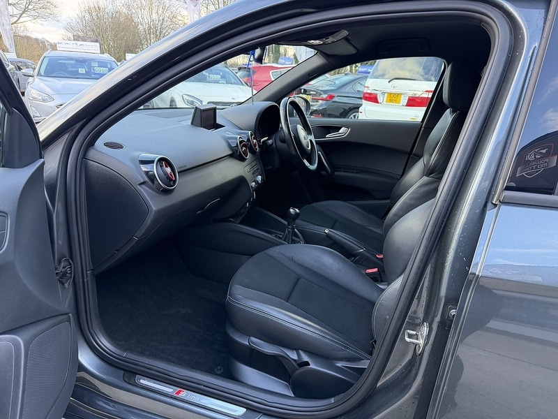 Used Audi A1 for sale - 77880677: Photo 11