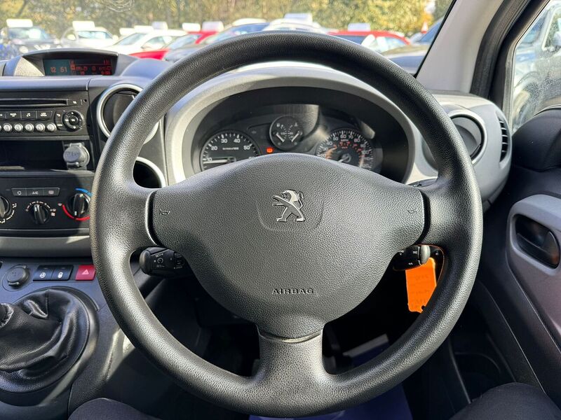 Used Peugeot Partner Tepee 2018 for sale - 76615827: Photo 18