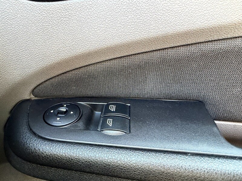 Used Ford Focus for sale - 77765935: Photo 30