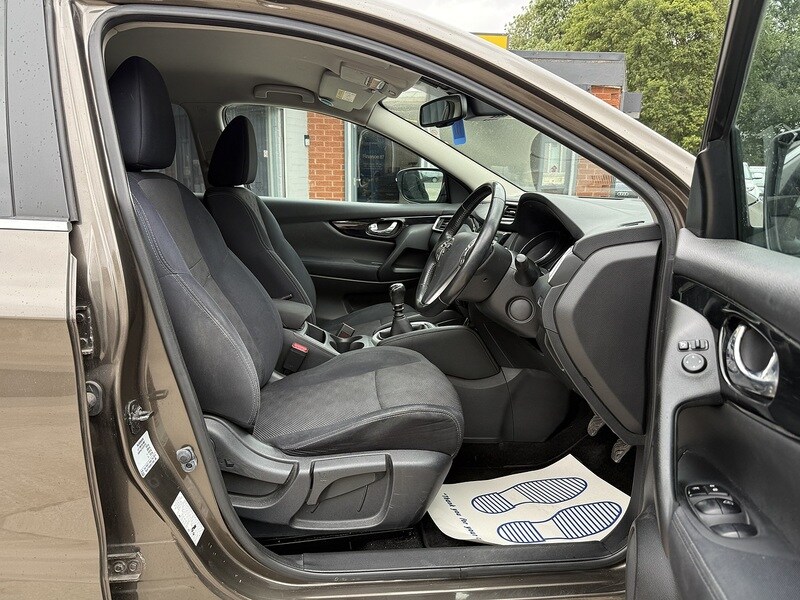 Used Nissan Qashqai 2015 for sale - 76615750: Photo 14