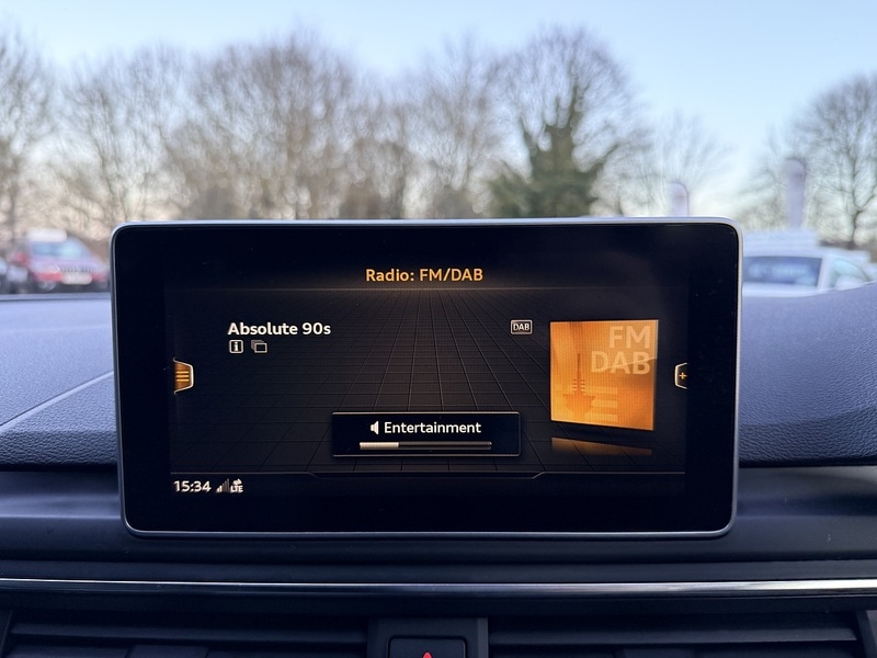 Used Audi A4 Avant 2017 for sale - 76615843: Photo 18