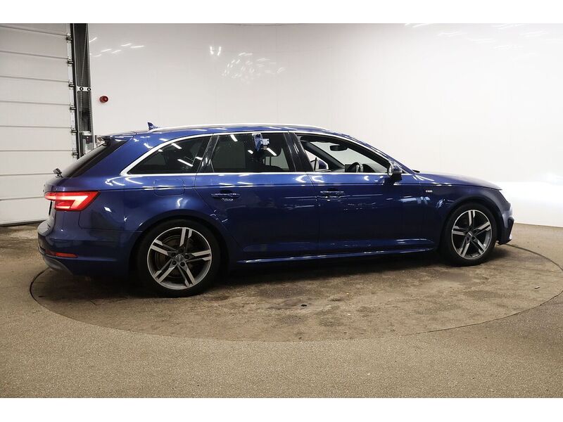 Used Audi A4 2017 for sale - 76615843: Photo 6