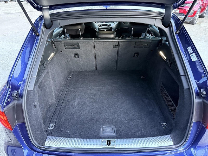 Used Audi A4 Avant 2017 for sale - 76615843: Photo 9