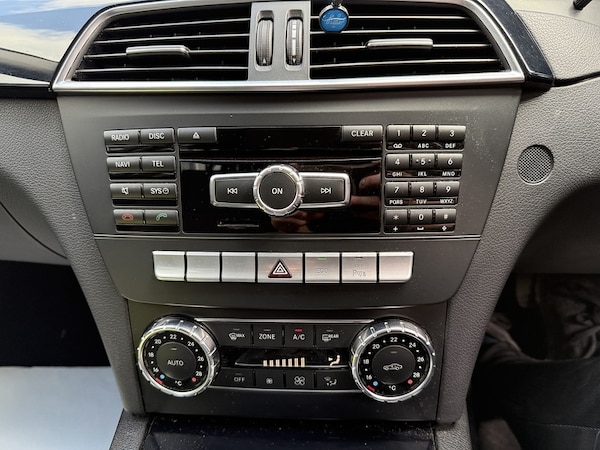 Used Mercedes-Benz C Class 2012 for sale - 75427468: Photo 24