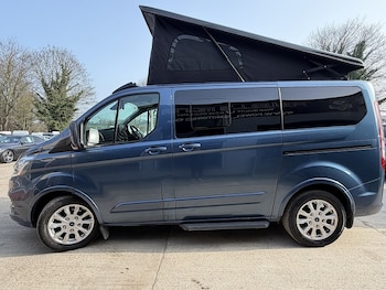 Used Ford Tourneo Custom 2018 for sale - 79435278: Photo