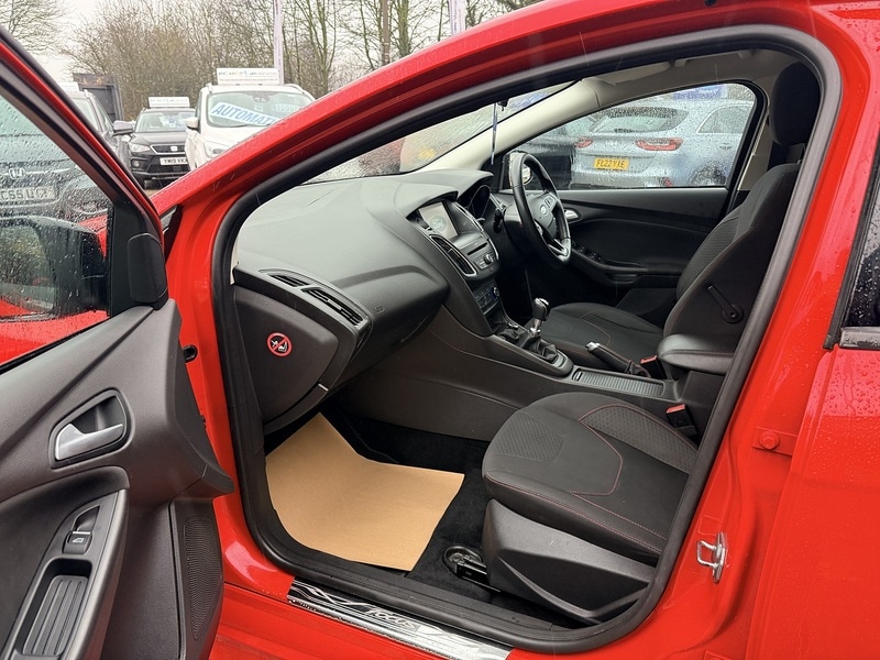 Used Ford Focus 2016 for sale - 77629974: Photo 13