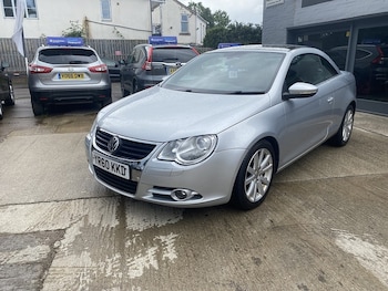 Used Volkswagen EOS 2010 for sale - 79434177: Photo