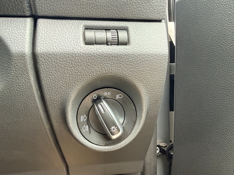 Used Volkswagen Amarok for sale - 77272340: Photo 26